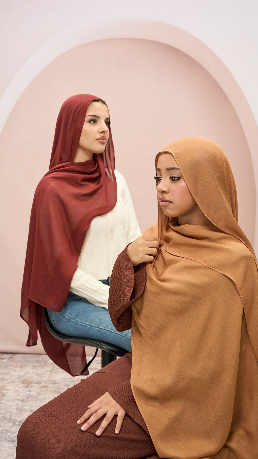 Bordeaux & Warm Caramel