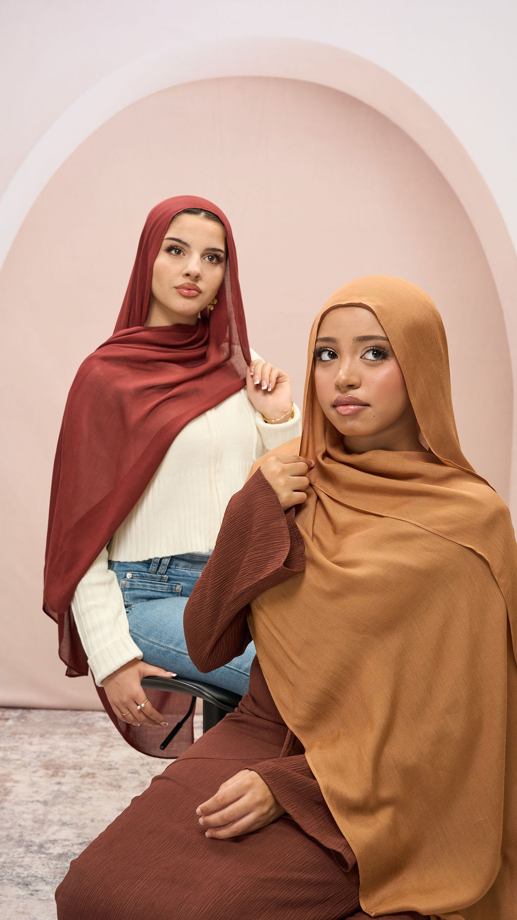 Bordeaux & Warm Caramel