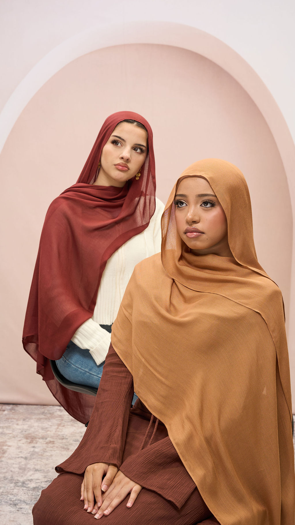 Bordeaux & Warm Caramel