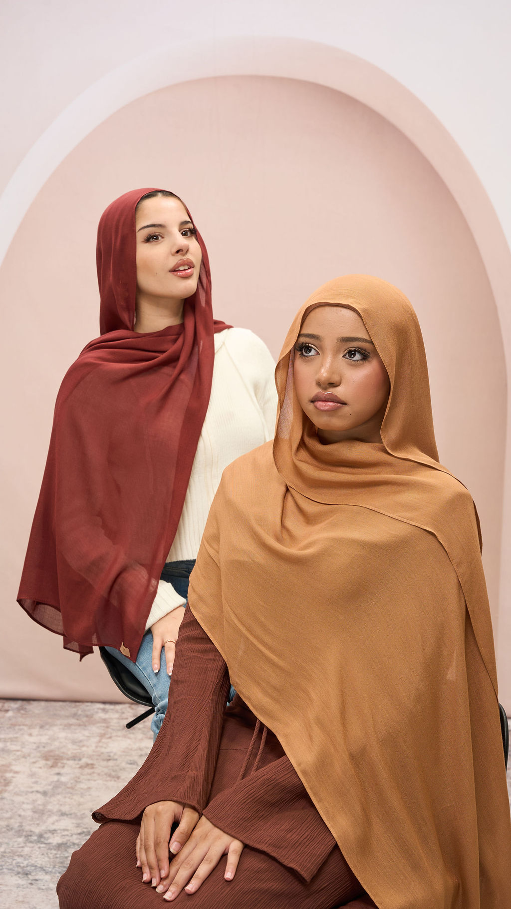 Bordeaux & Warm Caramel